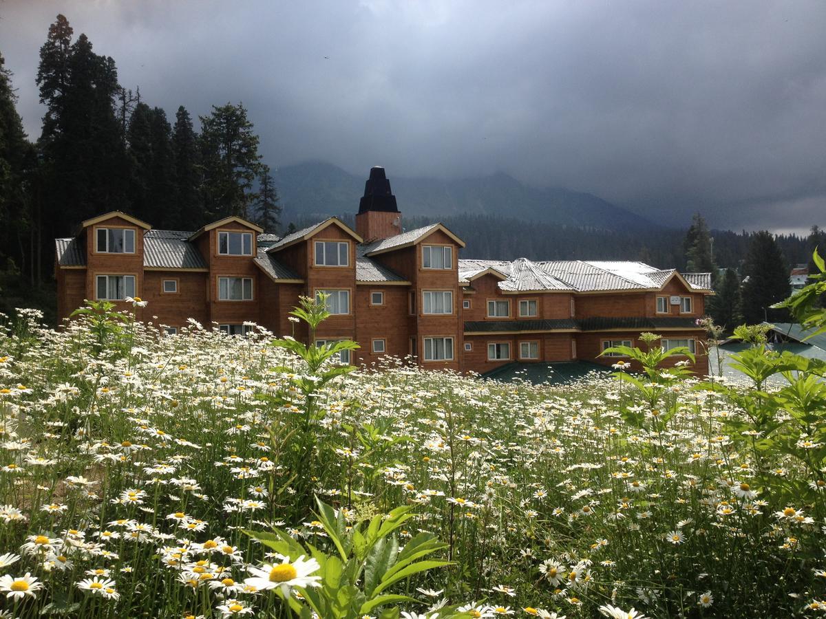 Kolahoi Green Heights, Gulmarg Exterior foto